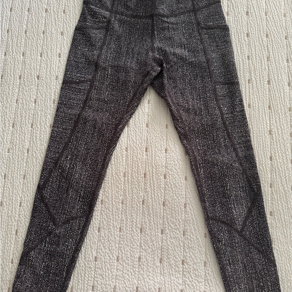 Lululemon Gray Textured Leggings